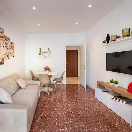 Luxury And Sweet Home-metro Malatesta Дом отдыха