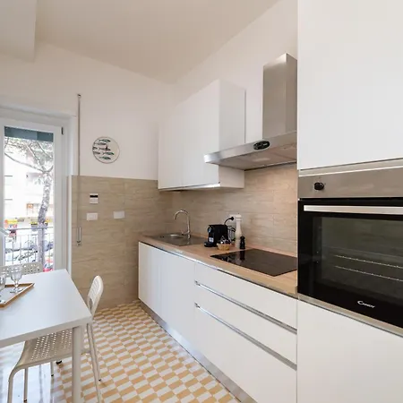 Дом отдыха Luxury And Sweet Home-metro Malatesta Рим